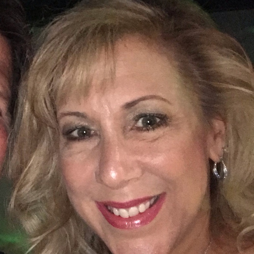 Meet your Posher, Traci